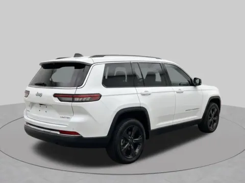 Another view of 2021 Jeep Grand Cherokee L Limited for sale in Frederick, MD at AI Certified Used Cars