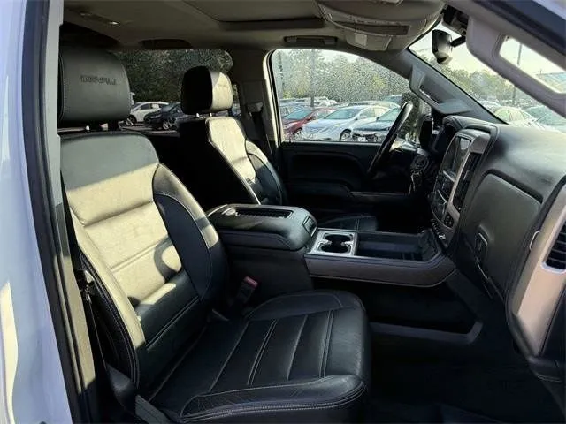2018 GMC Sierra 2500 Denali HD Denali - Photo 10