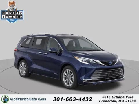 Blue 2021 Toyota Sienna Platinum for sale in Frederick, MD