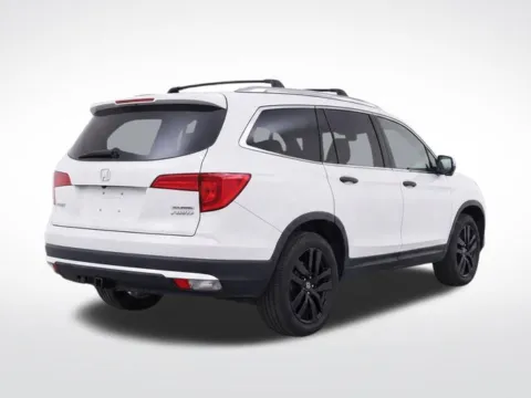 Another view of 2016 Honda Pilot Touring for sale in Cockeysville, MD at Used Cars of Baltimore