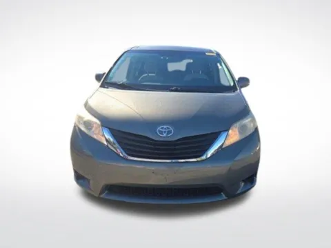 Photos of 2012 Toyota Sienna LE for sale in Cockeysville, MD at Used Cars of Baltimore