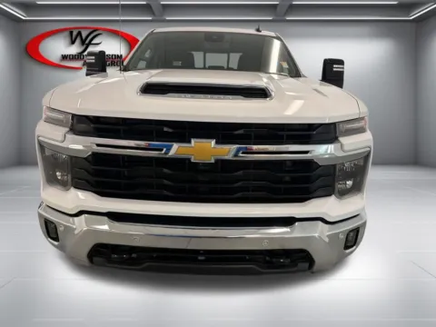 Photos of 2025 Chevrolet Silverado 2500 HD LT for sale in Baxley, GA at Woody Folsom Chrysler Dodge Jeep Ram of Baxley