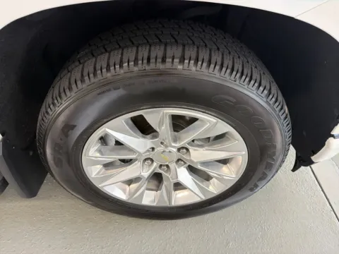 More photos of 2021 Chevrolet Silverado 1500 High Country at Woody Folsom Chrysler Dodge Jeep Ram of Baxley, GA