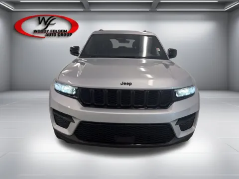 Photos of 2025 Jeep Grand Cherokee Altitude for sale in Baxley, GA at Woody Folsom Chrysler Dodge Jeep Ram of Baxley