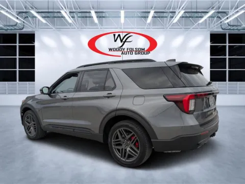 More photos of 2025 Ford Explorer ST-Line at Woody Folsom CDJR of Douglas, GA