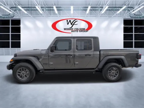 More photos of 2025 Jeep Gladiator Sport S at Woody Folsom CDJR of Douglas, GA
