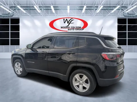 More photos of 2022 Jeep Compass Latitude at Woody Folsom CDJR of Douglas, GA