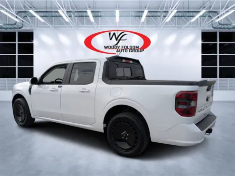 More photos of 2025 Ford Maverick Lobo High at Woody Folsom CDJR of Douglas, GA