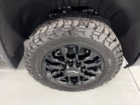 More photos of 2025 Chevrolet Silverado 2500HD LT at Woody Folsom CDJR of Douglas, GA