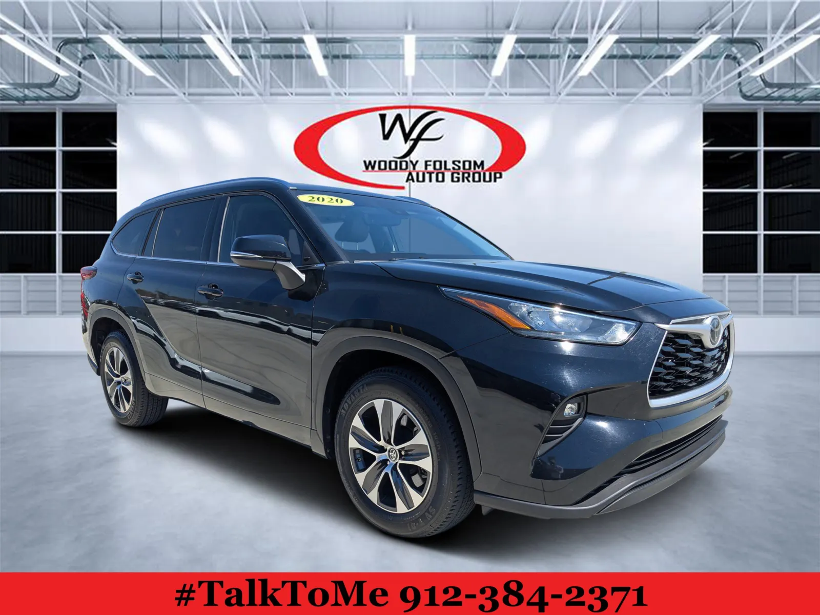 Black 2020 Toyota Highlander XLE for sale in Douglas, GA