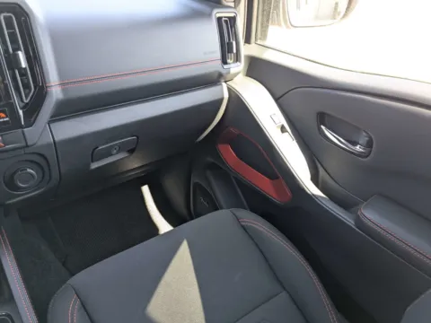 More photos of 2025 Nissan Frontier PRO-4X at Woody Folsom CDJR of Douglas, GA