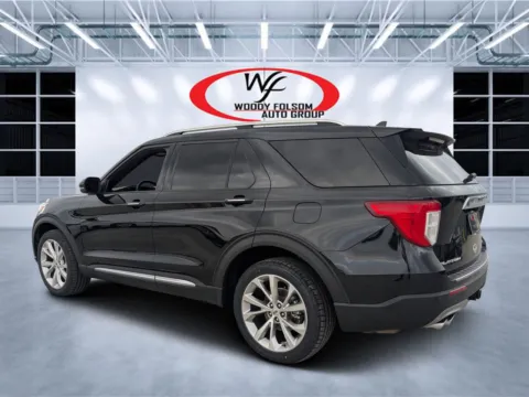 More photos of 2023 Ford Explorer Platinum at Woody Folsom CDJR of Douglas, GA