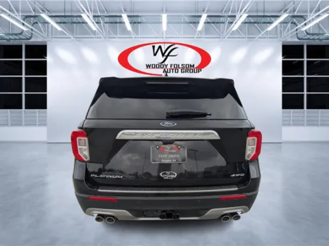 More photos of 2023 Ford Explorer Platinum at Woody Folsom CDJR of Douglas, GA