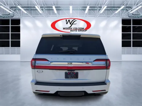 More photos of 2021 Lincoln Navigator Reserve at Woody Folsom CDJR of Douglas, GA