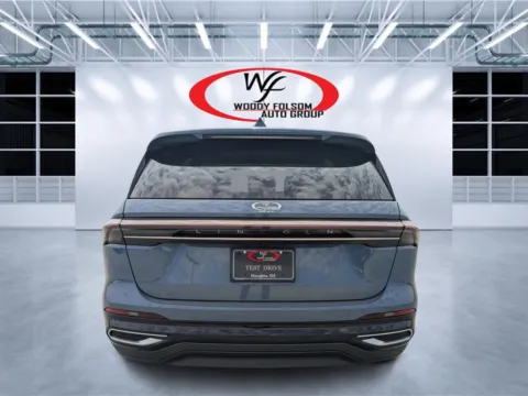 More photos of 2025 Lincoln Nautilus Premiere at Woody Folsom CDJR of Douglas, GA