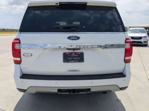 More photos of 2020 Ford Expedition XLT at Woody Folsom CDJR of Douglas, GA