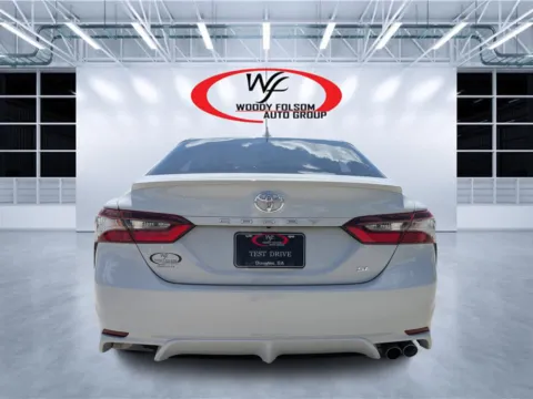 More photos of 2023 Toyota Camry SE at Woody Folsom CDJR of Douglas, GA
