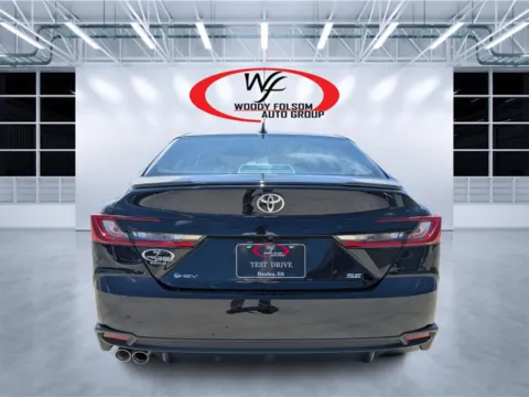 More photos of 2026 Toyota Camry SE at Woody Folsom CDJR of Douglas, GA