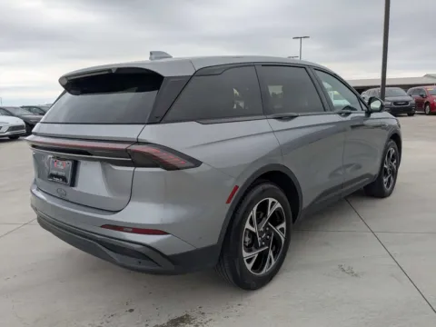 More photos of 2024 Lincoln Nautilus Premiere at Woody Folsom CDJR of Douglas, GA