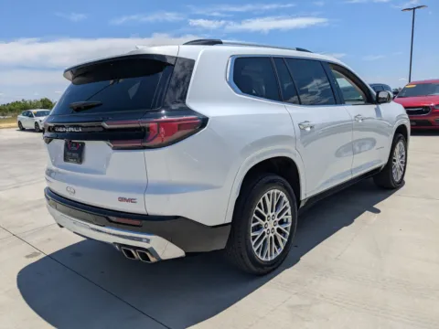 More photos of 2024 GMC Acadia FWD Denali at Woody Folsom CDJR of Douglas, GA