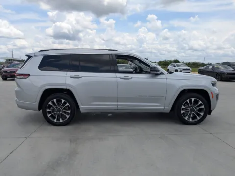 Another view of 2021 Jeep Grand Cherokee L Overland for sale in Douglas, GA at Woody Folsom CDJR of Douglas