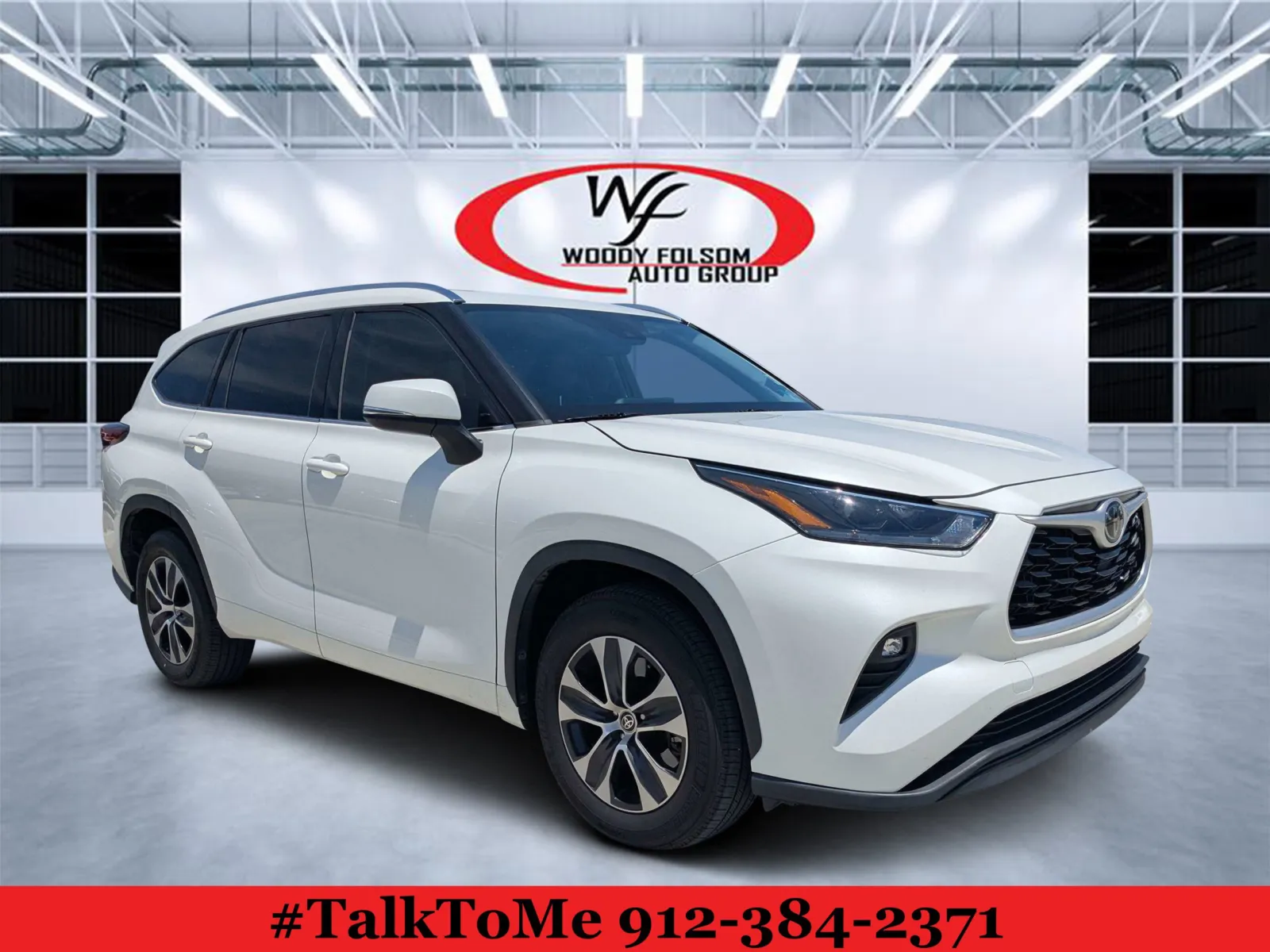White 2021 Toyota Highlander XLE for sale in Douglas, GA