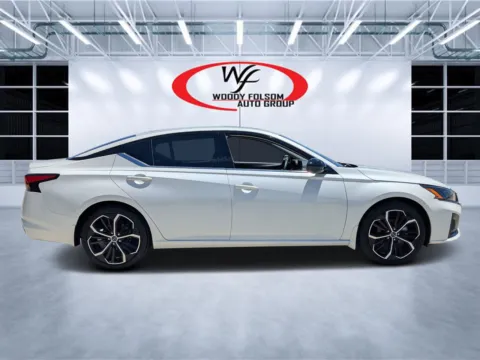 Photos of 2025 Nissan Altima SR for sale in Douglas, GA at Woody Folsom CDJR of Douglas