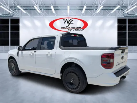 More photos of 2025 Ford Maverick Lobo High at Woody Folsom CDJR of Douglas, GA