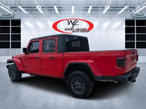 More photos of 2024 Jeep Gladiator Sport S at Woody Folsom CDJR of Douglas, GA