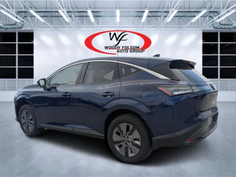 More photos of 2025 Nissan Murano SL at Woody Folsom CDJR of Douglas, GA