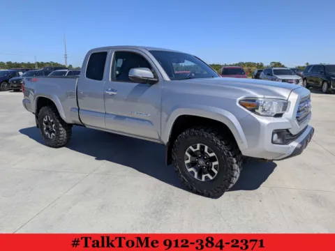 Silver 2017 Toyota Tacoma TRD Off Road for sale in Douglas, GA