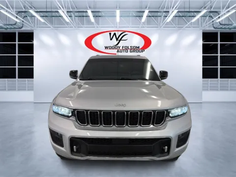Photos of 2025 Jeep Grand Cherokee Overland for sale in Douglas, GA at Woody Folsom CDJR of Douglas