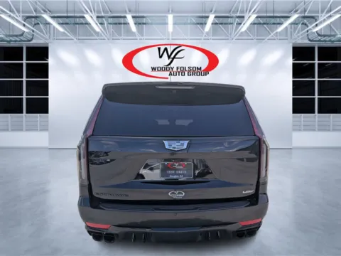 More photos of 2024 Cadillac Escalade ESV AWD V-Series at Woody Folsom CDJR of Douglas, GA