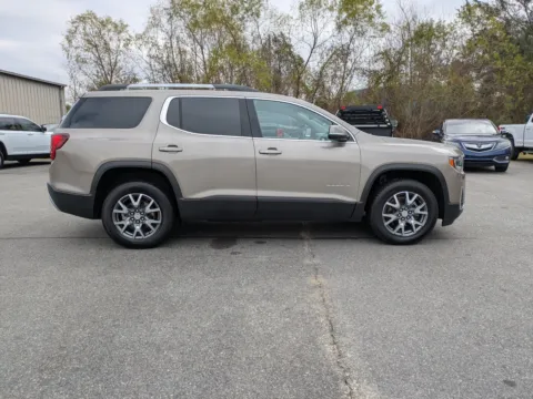 Another view of 2023 GMC Acadia SLT for sale in Vidalia, GA at Woody Folsom Chrysler Dodge Jeep Ram of Vidalia