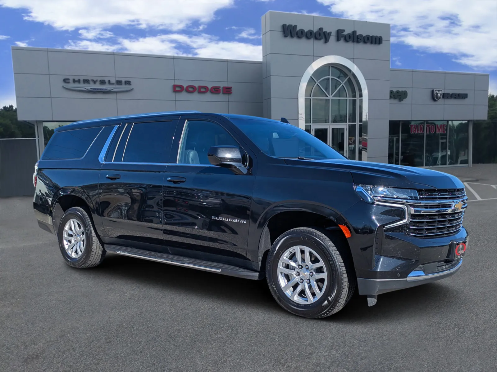 Black 2023 Chevrolet Suburban LT for sale in Vidalia, GA