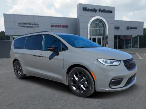 Gray 2025 Chrysler Pacifica Limited for sale in Vidalia, GA