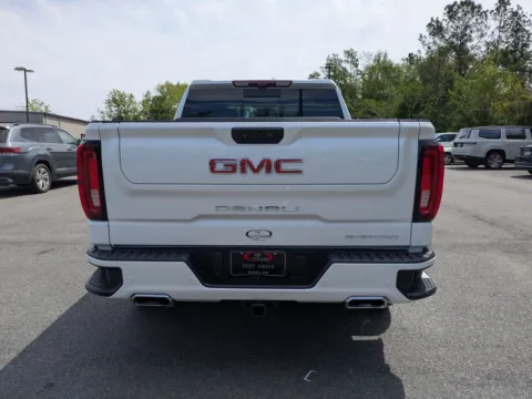 More photos of 2025 GMC Sierra 1500 Denali at Woody Folsom Chrysler Dodge Jeep Ram of Vidalia, GA