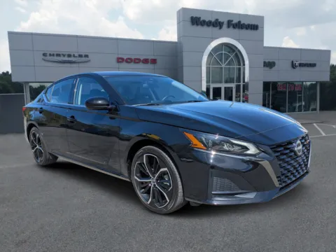 Black 2025 Nissan Altima SR for sale in Vidalia, GA