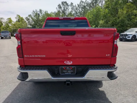More photos of 2025 Chevrolet Silverado 1500 LT at Woody Folsom Chrysler Dodge Jeep Ram of Vidalia, GA