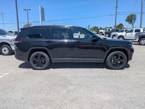 Another view of 2023 Jeep Grand Cherokee L Altitude for sale in Vidalia, GA at Woody Folsom Chrysler Dodge Jeep Ram of Vidalia