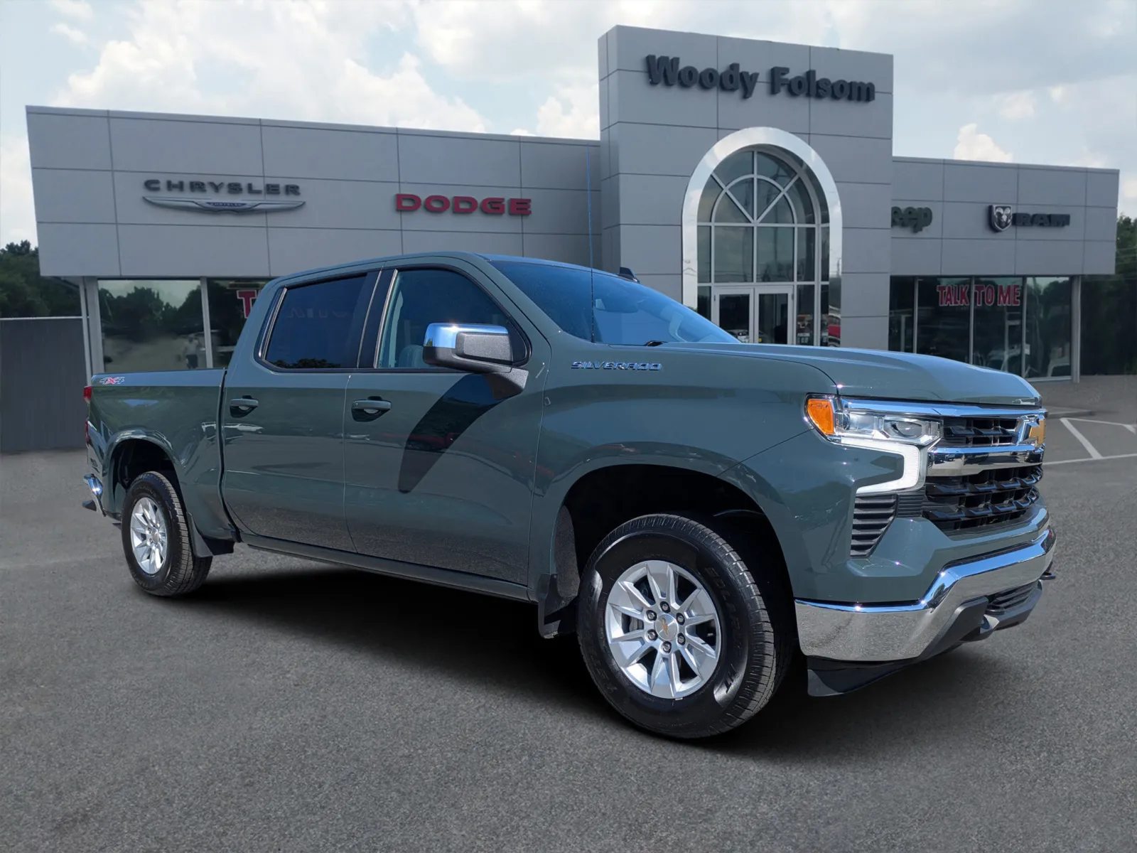 Gray 2025 Chevrolet Silverado 1500 LT for sale in Vidalia, GA