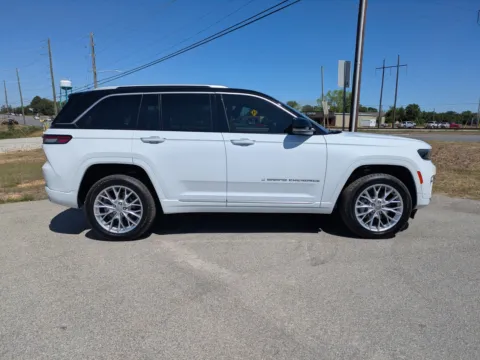 Another view of 2023 Jeep Grand Cherokee Summit for sale in Vidalia, GA at Woody Folsom Chrysler Dodge Jeep Ram of Vidalia