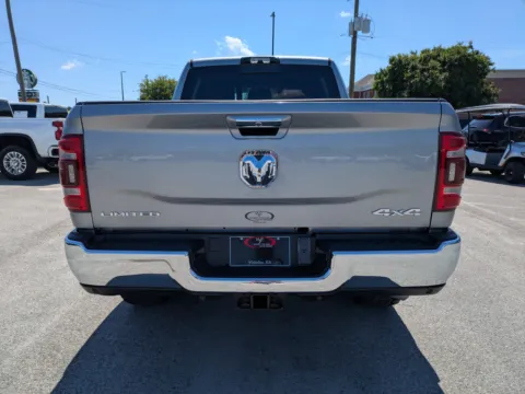 More photos of 2022 Ram 3500 Limited at Woody Folsom Chrysler Dodge Jeep Ram of Vidalia, GA