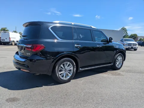 More photos of 2019 INFINITI QX80 LUXE at Woody Folsom Chrysler Dodge Jeep Ram of Vidalia, GA