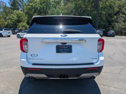 More photos of 2022 Ford Explorer Platinum at Woody Folsom Chrysler Dodge Jeep Ram of Vidalia, GA