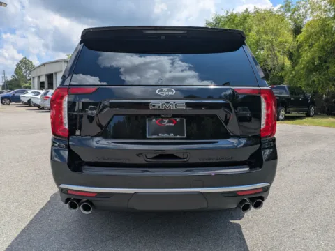More photos of 2022 GMC Yukon Denali at Woody Folsom Chrysler Dodge Jeep Ram of Vidalia, GA