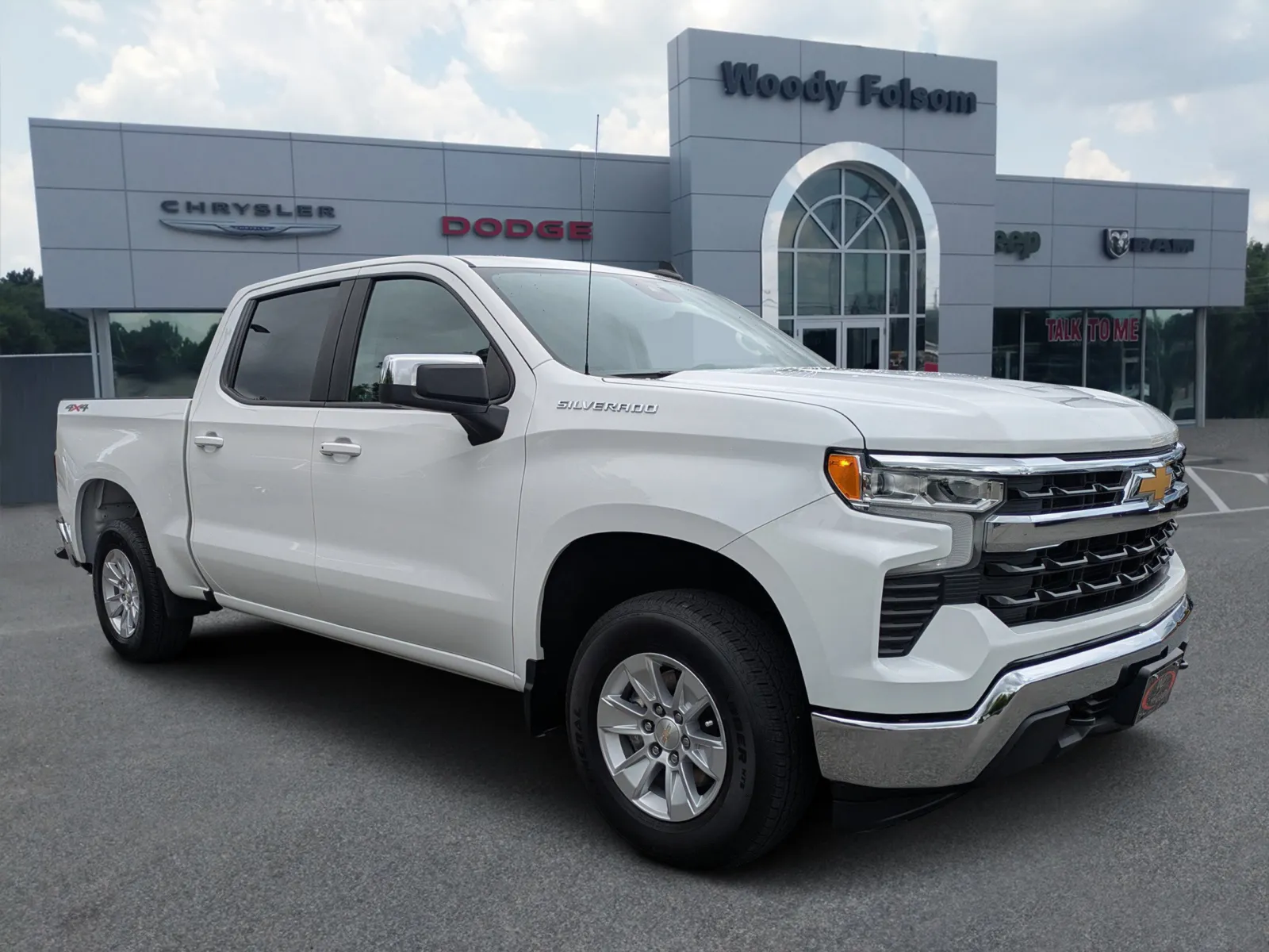 White 2024 Chevrolet Silverado 1500 LT for sale in Vidalia, GA
