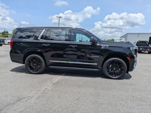 Another view of 2024 GMC Yukon SLT for sale in Vidalia, GA at Woody Folsom Chrysler Dodge Jeep Ram of Vidalia