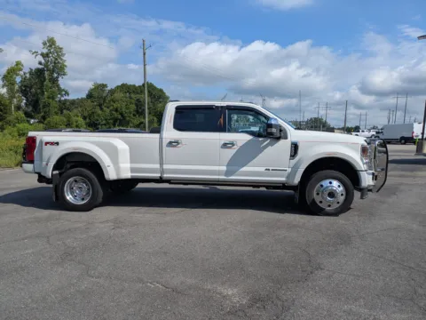 Another view of 2022 Ford Super Duty F-450 DRW Platinum for sale in Vidalia, GA at Woody Folsom Chrysler Dodge Jeep Ram of Vidalia