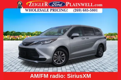Silver 2021 Toyota Sienna LE for sale in Plainwell, MI